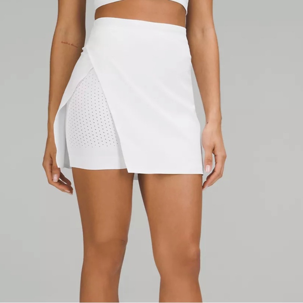 Lululemon Super-High-Rise Side-Slit Tennis Skirt